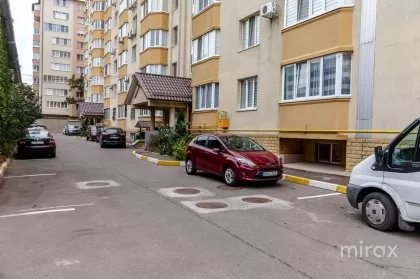 str. Grenoble, Botanica, mun. Chișinău image 201092