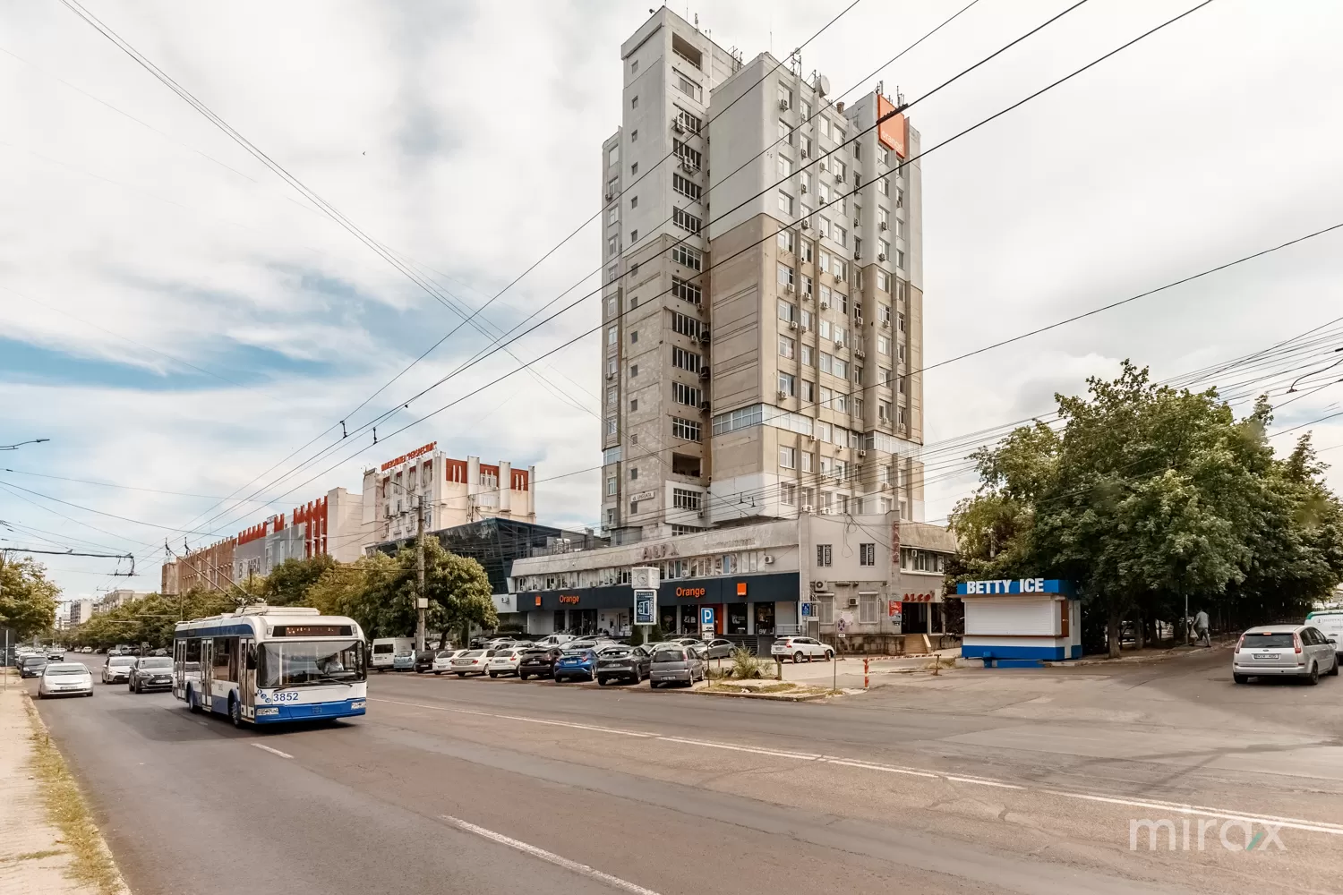 bd. Alba Iulia, Buiucani, Chișinău