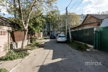 str. Dante Alighiere, Botanica, mun. Chișinău image 219003