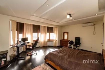 str-la. Valea Apelor, Codru, mun. Chișinău image 217743