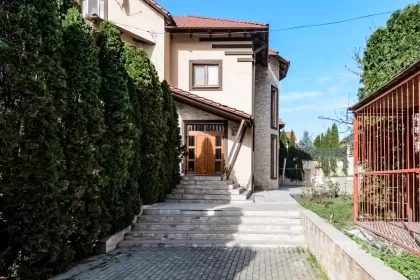 str-la. Valea Apelor, Codru, mun. Chișinău image 217758