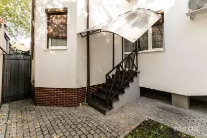 str. Mihail Berezovschi, Telecentru image 237426