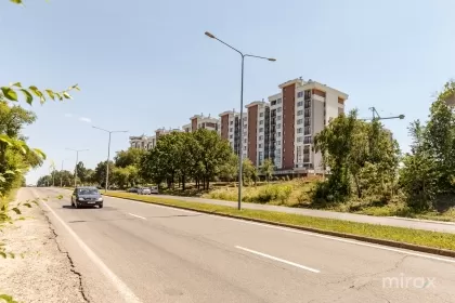 bd. Dacia, Botanica, Chișinău image 225619