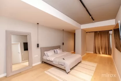 ул. Александру чел Бун, Центр изображение 235085