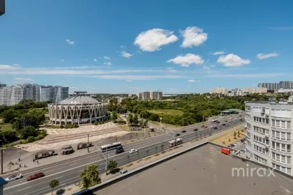 bd. Renașterii Naționale, Râșcani, Chișinău image 225738
