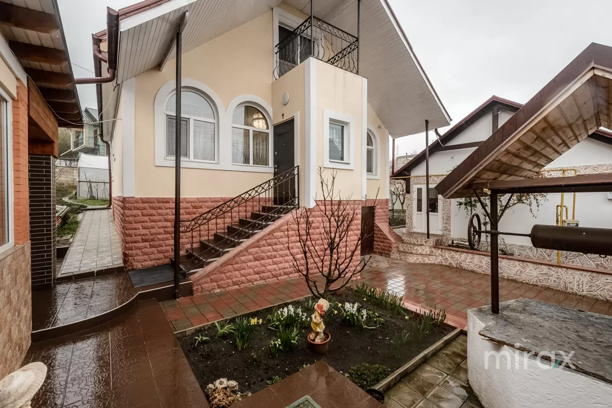 IP Apicultorul, Trușeni, mun. Chișinău