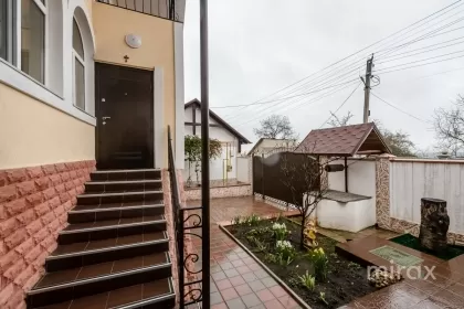 IP Apicultorul, Trușeni, mun. Chișinău image 215574