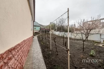 IP Apicultorul, Trușeni, mun. Chișinău image 215595