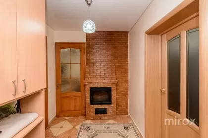 IP Apicultorul, Trușeni, mun. Chișinău image 215582