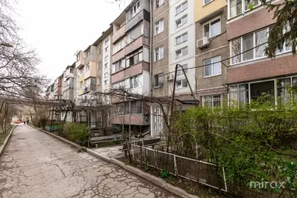 str. Independenței, Botanica, mun. Chișinău image 214280