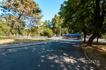 str. Calea Ieșilor, Buiucani, Chișinău image 231033
