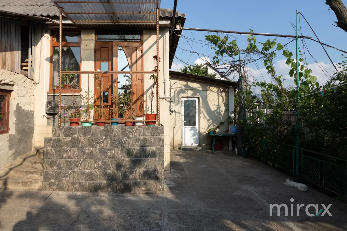 str. Mihai Eminescu, Ialoveni, Chișinău