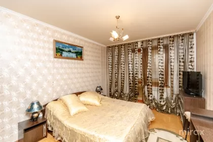 бул. Мирча чел Бэтрын, Чоканы изображение 235306