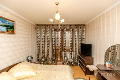 бул. Мирча чел Бэтрын, Чоканы изображение 235307