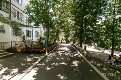 ул. Гренобле, Ботаника, Кишинев изображение 232660