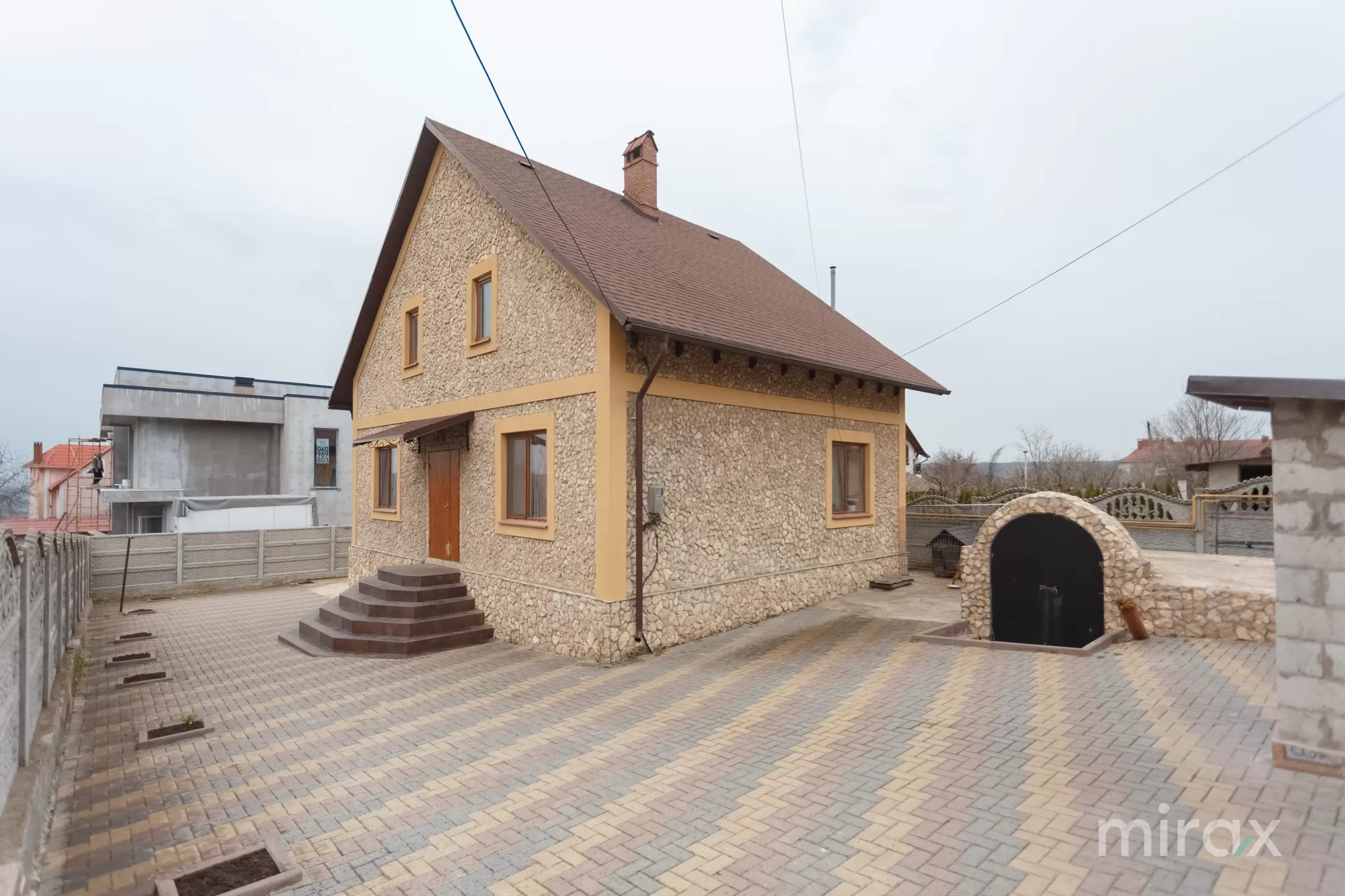 str. Sf. Treime, Grătiești, mun. Chișinău