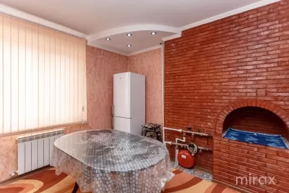 str. Sf. Treime, Grătiești, mun. Chișinău image 214467