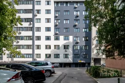 str. Paris, Buiucani, mun. Chișinău image 221026