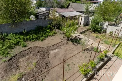 str. Sf. Gheorghe, Codru, mun. Chișinău image 219896