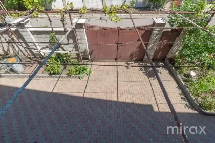 str. Sf. Gheorghe, Codru, mun. Chișinău image 219895