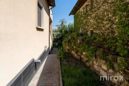 str. Sf. Gheorghe, Codru, mun. Chișinău image 219908