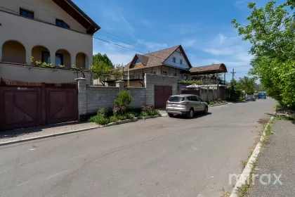 str. Sf. Gheorghe, Codru, mun. Chișinău image 219858