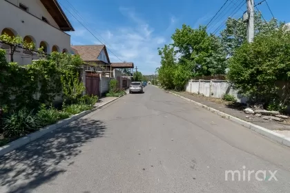 str. Sf. Gheorghe, Codru, mun. Chișinău image 219913