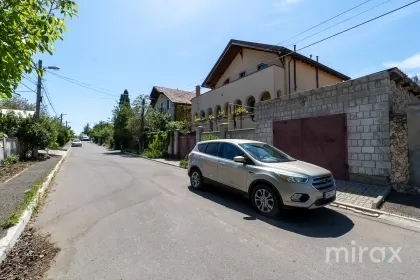 str. Sf. Gheorghe, Codru, mun. Chișinău image 219914