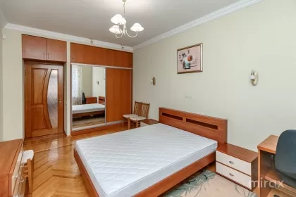 bd. Ștefan cel Mare, Centru, Chișinău image 190287