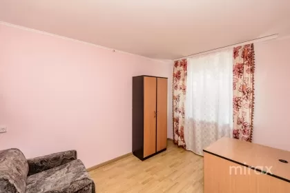str.Vasile Alecsandri, Strășeni, mun. Chișinău image 222567