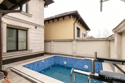 ул. Примар Герман Пынтя, Рышкань изображение 240720