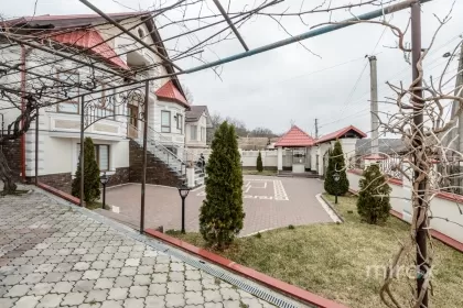s. Gălești, Strășeni, mun. Chișinău image 213319
