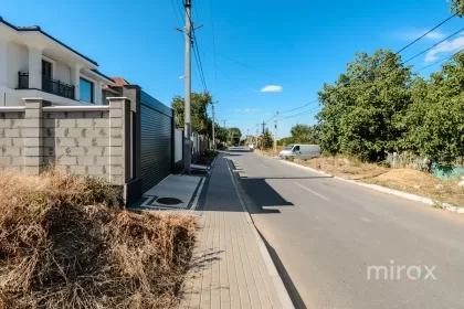 str-la. Plopilor, Durlești, mun. Chișinău image 233206