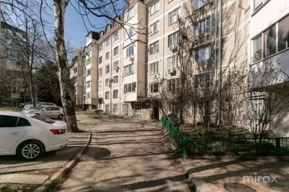 str. Trandafirilor, Botanica, mun. Chișinău image 210458